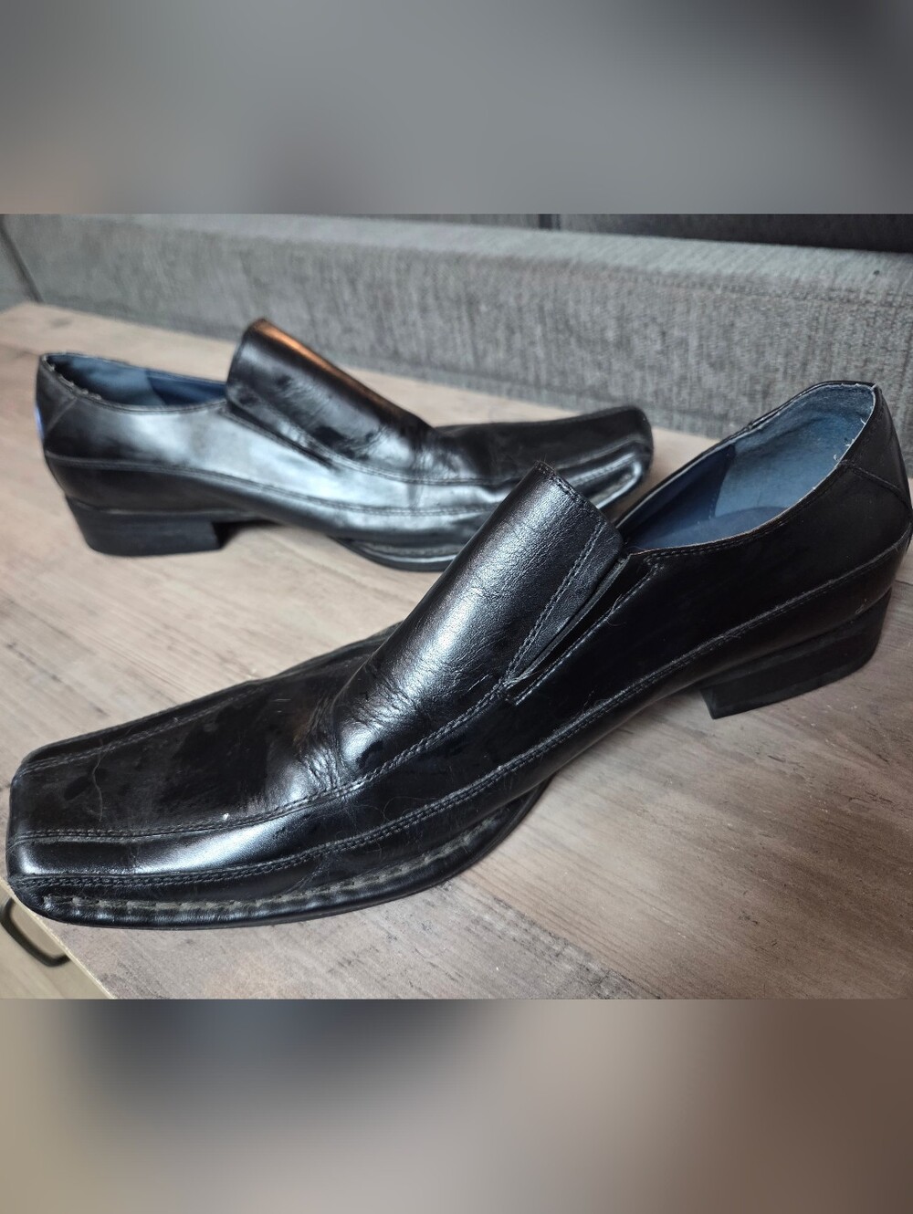 Men's Black Leather Slip-On Dress Loafers